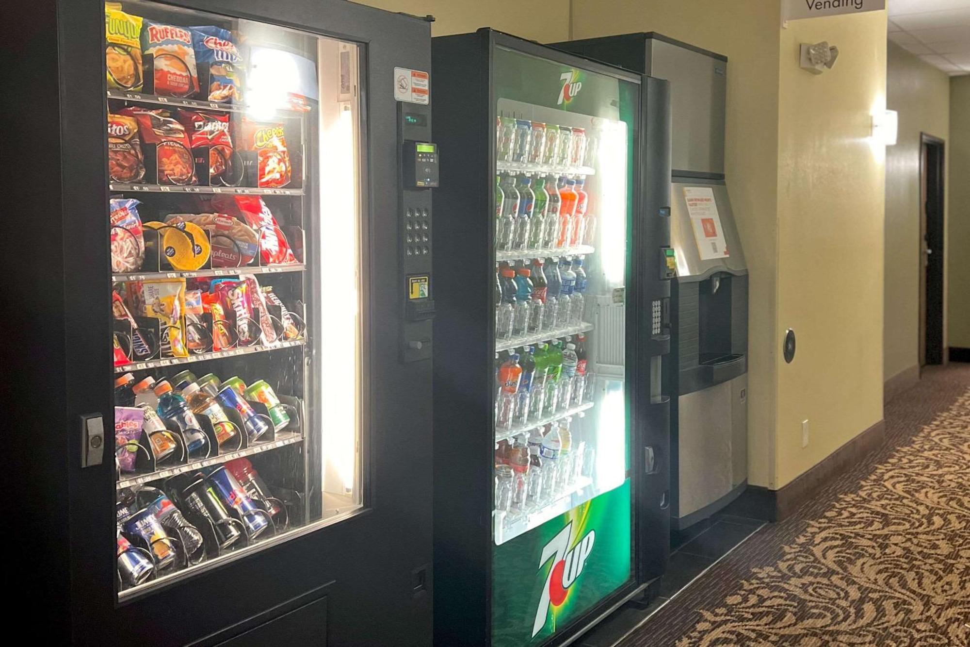 威斯康星戴尔品质套房酒店 外观 照片
